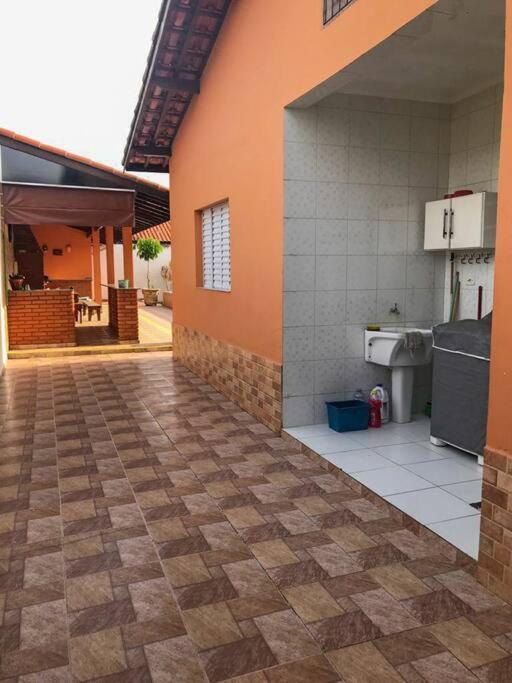 Vila Casa Com Piscina Itanhaem Cibratel II Exteriér fotografie